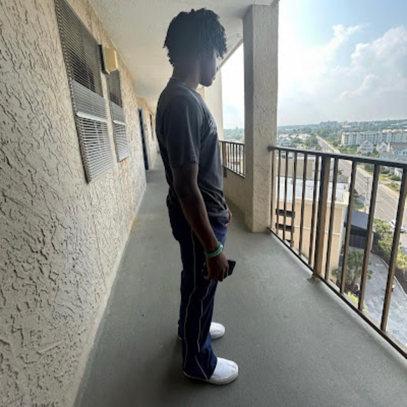 Meet your Posher, Joel - Picture 1 of 1